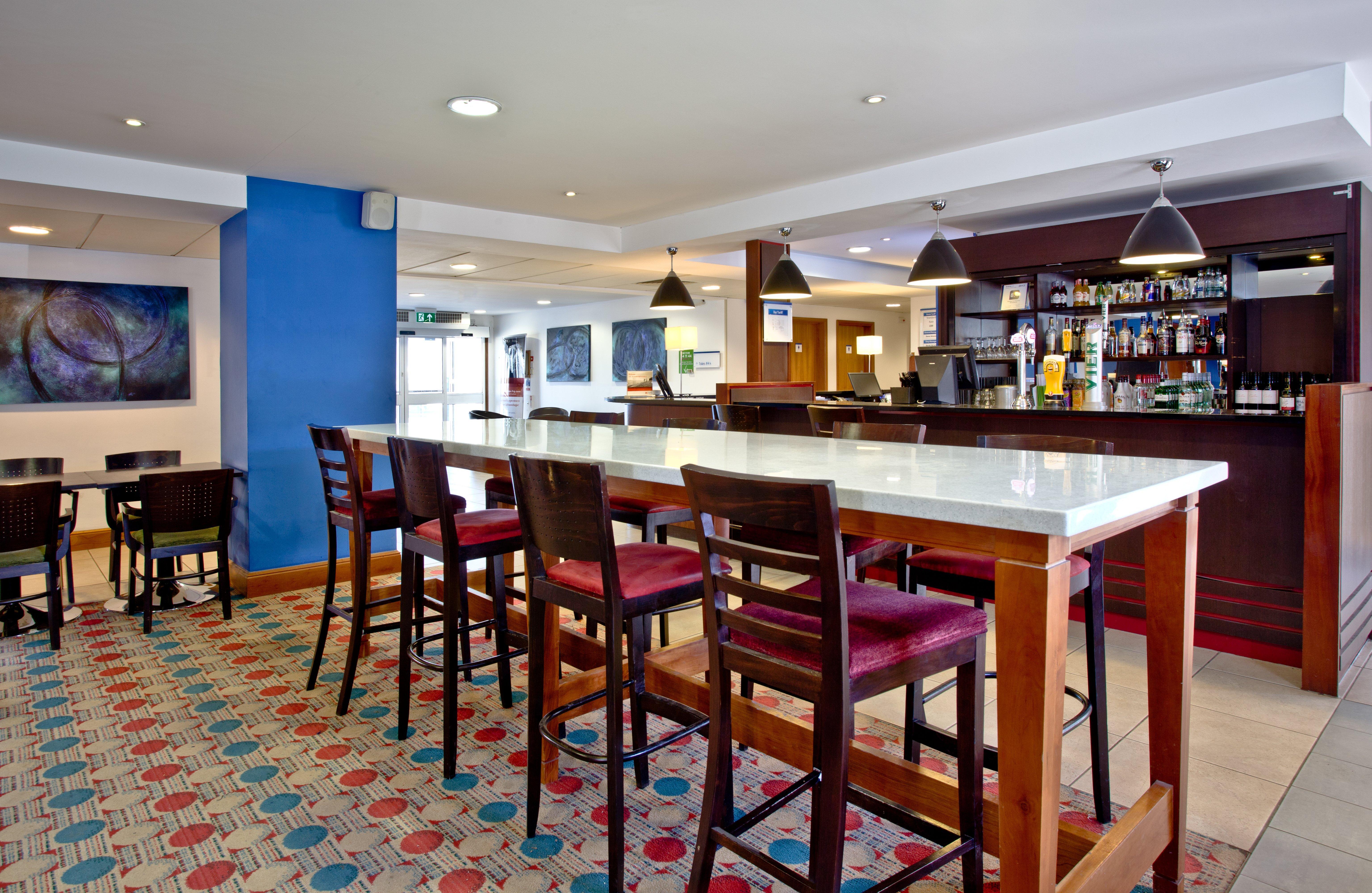 Holiday Inn Express Shrewsbury By Ihg Εξωτερικό φωτογραφία
