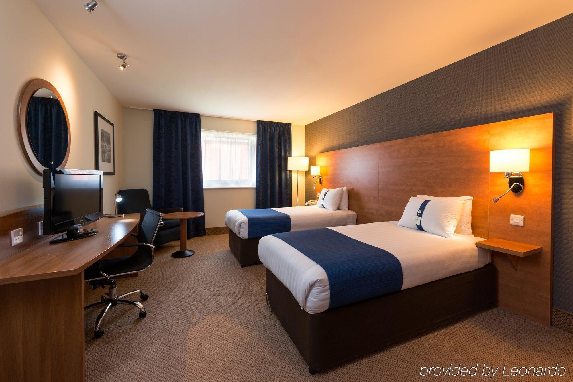 Holiday Inn Express Shrewsbury By Ihg Εξωτερικό φωτογραφία